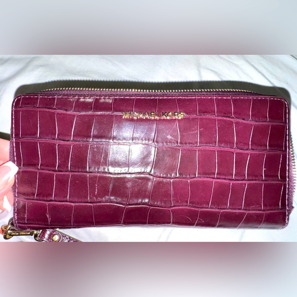 Michael Kors Purple Croc-Embossed Wristlet - Picture 2 of 10